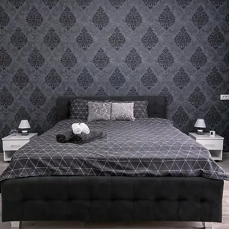 5 Apartment