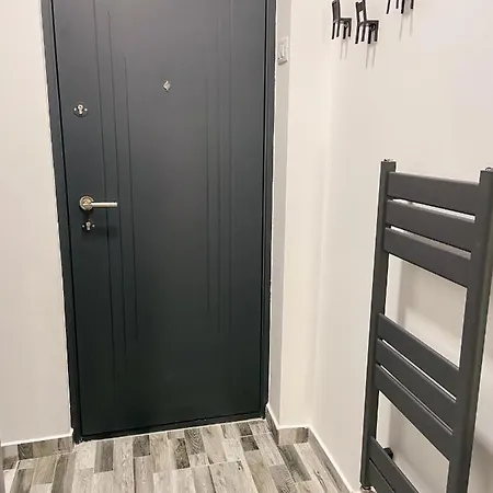 5 Apartment
