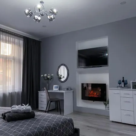 Apartment 5