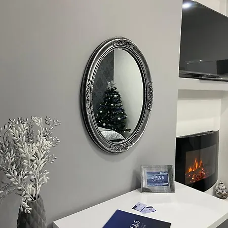 5 Apartment